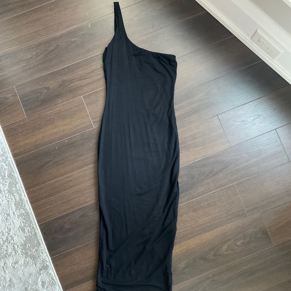 Re Ona one shoulder dress - Picture 1 of 3